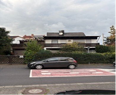 Bad Camberg: ZFH mit Einliegerwohnung in Bad Camberg-Oberselters! 