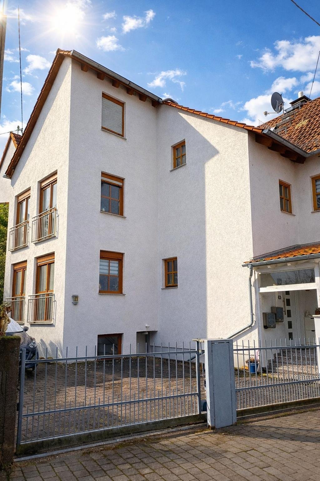 Idstein-Wörsdorf -Modernisiertes Zweifamilienhaus im historischen Ortskern von Idstein Wörsdorf